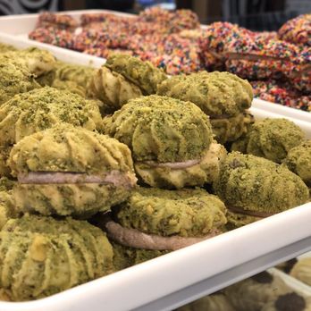 Taskin Bakery - Bakeries Near Me - Paterson, New Jersey
