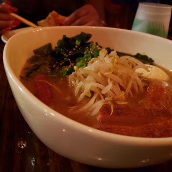 Lucky Belly - Belly Bowl - Bars Near Me - Honolulu, Hawaii