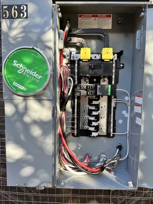 J & R Electric Logo