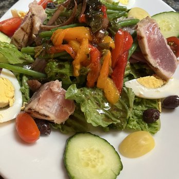 Café Normandie Restaurant - Salade Nicoise - French Near Me - Annapolis, Maryland