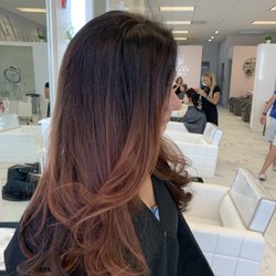 Salon Sararo - Color by summer