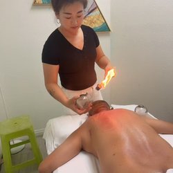 Gingko Massage spa - Cupping