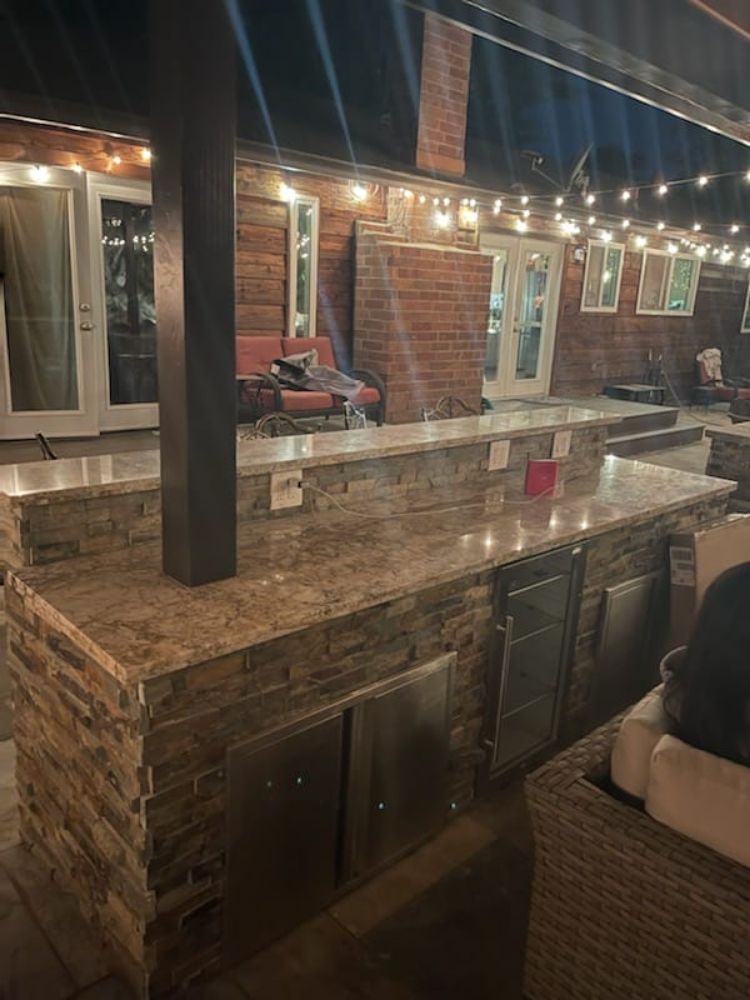 Slide of WR Solutions and Remodeling