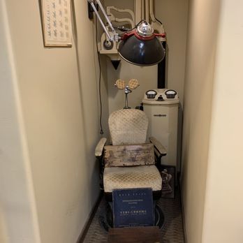 Highland Dental Studio Phoenix - Very cool old dentist office chair - General Dentistry Near Me - Phoenix, Arizona