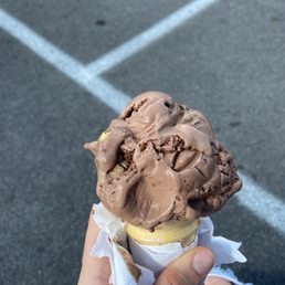 dark chocolate walnut