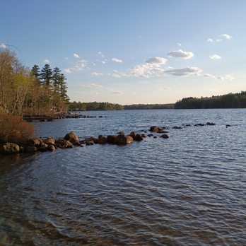 Rocky Cove Cottages - Vacation Rentals Near Me - Nottingham, New Hampshire Rocky Cove Cottages - Vacation Rentals Near Me - Nottingham, New Hampshire