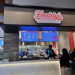 Freddy's Frozen Custard & Steakburgers