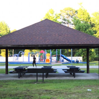 Pughsville Park - Picnic Shelter and Basketball Court up ahead - Parks Near Me - Suffolk, Virginia