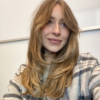 Tara Siani - Again curtain bangs are perfect for almost all face shapes. - Hair Stylists Near Me - Cranston, Rhode Island Tara Siani - Again curtain bangs are perfect for almost all face shapes. - Hair Stylists Near Me - Cranston, Rhode Island