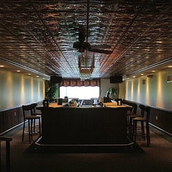 Susquehanna Club - The bar