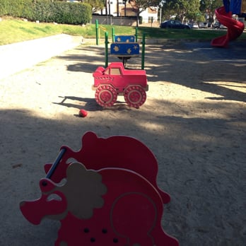 La Romeria Park - Parks Near Me - Torrance, California La Romeria Park - Parks Near Me - Torrance, California