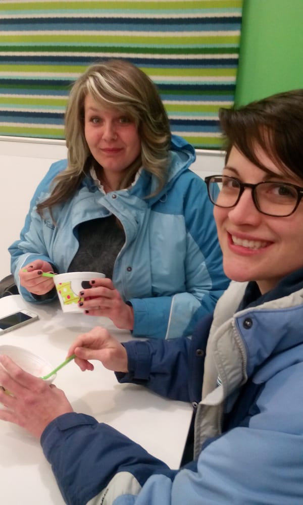 SWEETFROG PREMIUM FROZEN YOGURT 22 Photos & 47 Reviews 2233