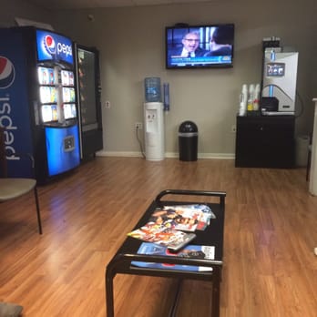 Scott Kia Of Springfield - Waiting room - Auto Repair Near Me - Springfield, Pennsylvania Scott Kia Of Springfield - Waiting room - Auto Repair Near Me - Springfield, Pennsylvania