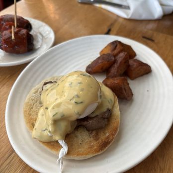 Cafe Ba-Ba-Reeba! - Beef Tenderloin Benedict - Spanish Near Me - Chicago, Illinois Cafe Ba-Ba-Reeba! - Beef Tenderloin Benedict - Spanish Near Me - Chicago, Illinois