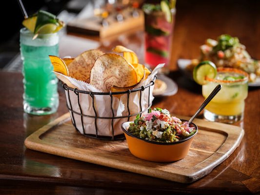 Paladar Latin Kitchen & 610 SOCIAL Bar + Lounge by null