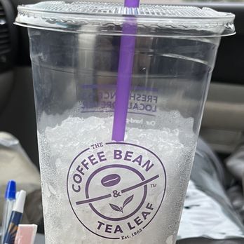 The Coffee Bean & Tea Leaf - Cold BrewMango Cold Brew Tea look at that ice 32oz. - Coffee & Tea Near Me - Peoria, Arizona The Coffee Bean & Tea Leaf - Cold BrewMango Cold Brew Tea look at that ice 32oz. - Coffee & Tea Near Me - Peoria, Arizona