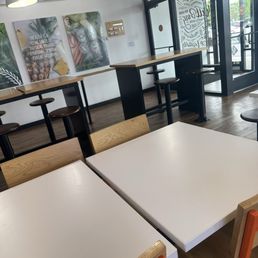 Dining room and entrance
