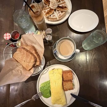 Salt & Ivy - New American Near Me - Las Vegas, Nevada