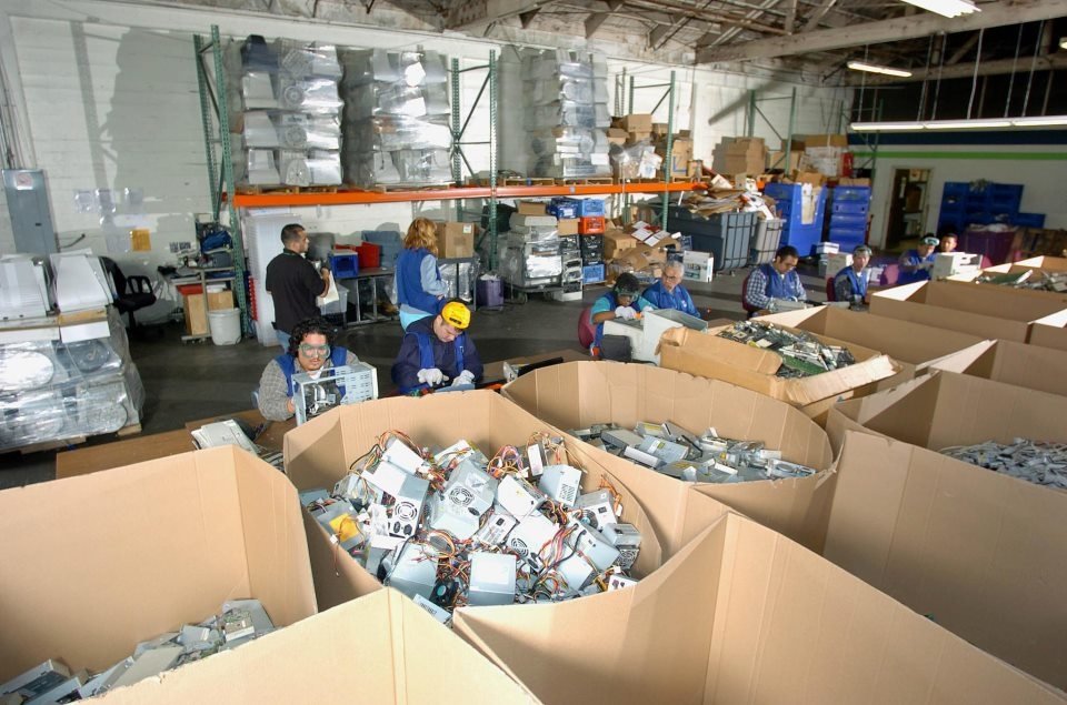 GREEN SQUAD RECYCLE Updated October 2024 7605 Equitable Dr, Eden