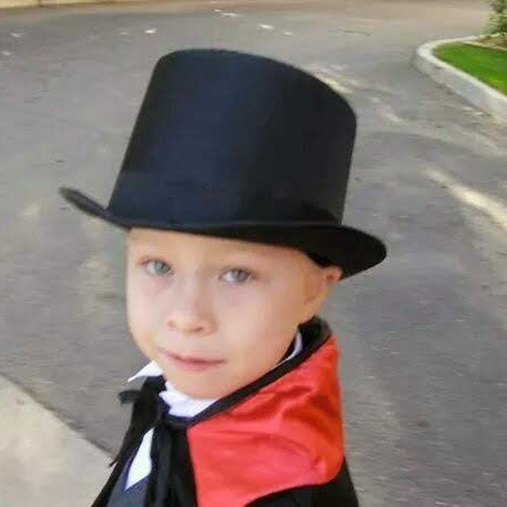 Khalsa Montessori School - Me at around 6 years old, when I would have entered elementary school. - Montessori Schools Near Me - Phoenix, Arizona