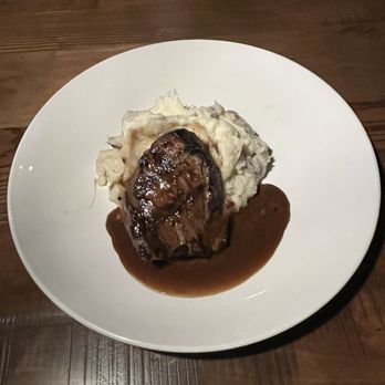 Oswego Grill - Tenderloin with mashed potatoes - Steakhouses Near Me - Clackamas, Oregon