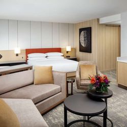 Hilton Columbus Downtown - Guest room