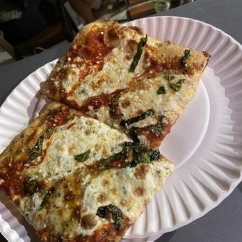 Stromboli Pizza - Margarita Pizza - Pizza Near Me - New York, New York