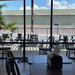 Kim’s Sub Teahouse - Outside seating if you want to bring a dog?