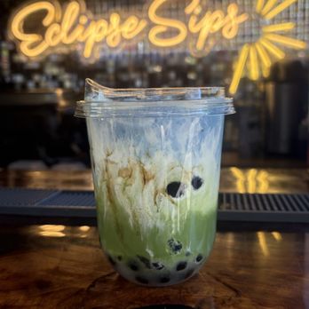 Eclipse Sips - Blue lagoon- matcha with house made vanilla and butterfly pea flower - Food Trucks Near Me - Eugene, Oregon Eclipse Sips - Blue lagoon- matcha with house made vanilla and butterfly pea flower - Food Trucks Near Me - Eugene, Oregon