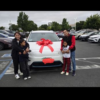 Dublin Kia - Car Dealers Near Me - Dublin, California