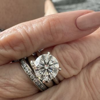 Adiamor - Ring - Jewelry Near Me - Los Angeles, California Adiamor - Ring - Jewelry Near Me - Los Angeles, California