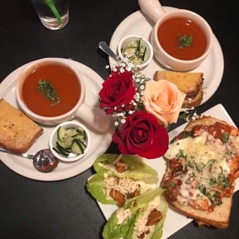 Renee's Tucson - Grilled cheese, tomato soup, & chicken parmigiana - Pizza Near Me - Tucson, Arizona Renee's Tucson - Grilled cheese, tomato soup, & chicken parmigiana - Pizza Near Me - Tucson, Arizona