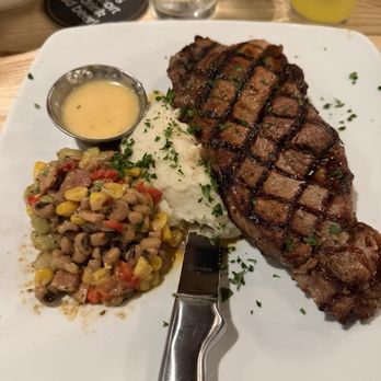 Sedona Taphouse - NY Strip - New American Near Me - Virginia Beach, Virginia Sedona Taphouse - NY Strip - New American Near Me - Virginia Beach, Virginia