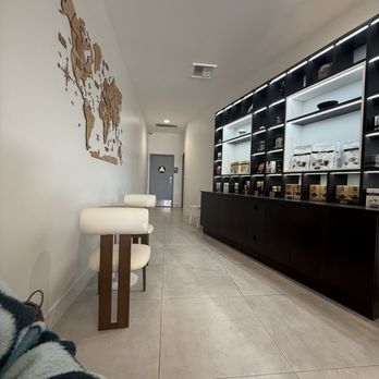 Trung Nguyen E-Coffee - More seating - Coffee & Tea Near Me - Long Beach, California Trung Nguyen E-Coffee - More seating - Coffee & Tea Near Me - Long Beach, California