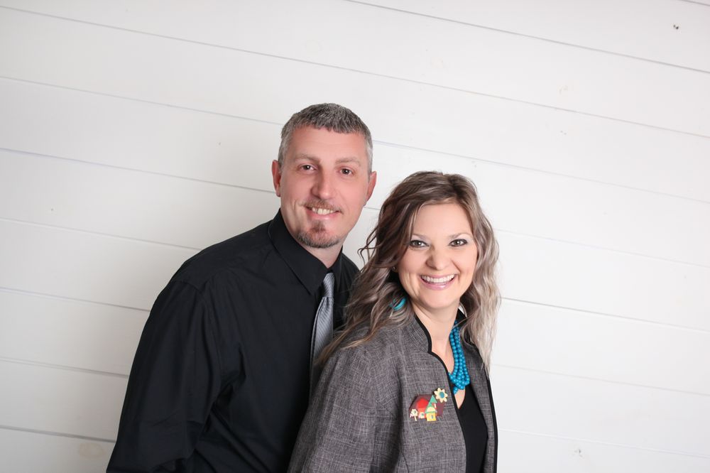 HOMETOWN TEAM BETTER HOMES AND GARDENS REAL ESTATE HOMECITY 1320