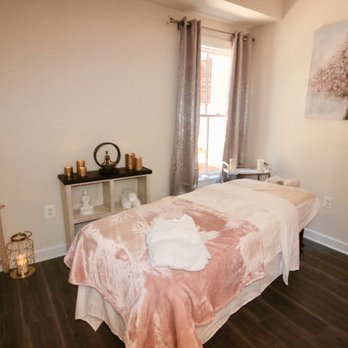 La Sheida SPA - Massage room - Skin Care Near Me - Leesburg, Virginia