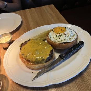 Au Cheval - Bars Near Me - Chicago, Illinois