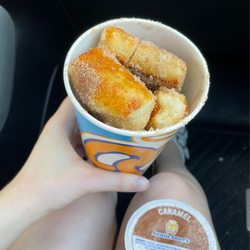 Auntie Anne's - Cinnamon Sugar Pretzel Nuggets