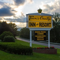 Town & Country Inn and Resort