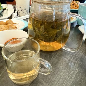 Noodle Time - Camelia oolong hot tea - Vietnamese Near Me - Santa Cruz, California Noodle Time - Camelia oolong hot tea - Vietnamese Near Me - Santa Cruz, California