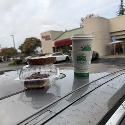 Suju's Coffee & Tea - Cappuccino and some treats