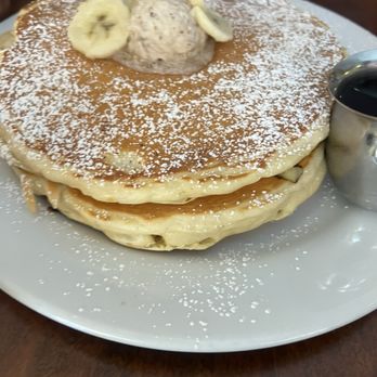Brezo Restaurant - Breakfast & Brunch Near Me - Albany, California