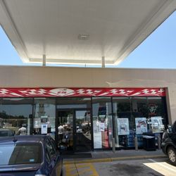 Exxon - Exxon gas station -- on Sunday, 22 June 2025