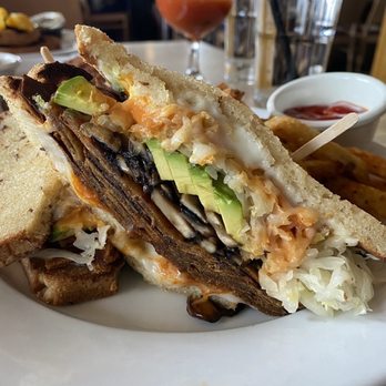 Hugo's - Vegan Reuben. I added avocado and sautéed mushroom. It was freakin awesome :) - Breakfast & Brunch Near Me - Studio City, California