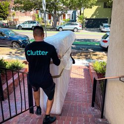 Clutter's professional moving experts