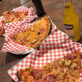 Hidden Pizza - I had a slice of Hawaiian pizza and orange hibiscus soda - Pizza Near Me - Reno, Nevada Hidden Pizza - I had a slice of Hawaiian pizza and orange hibiscus soda - Pizza Near Me - Reno, Nevada