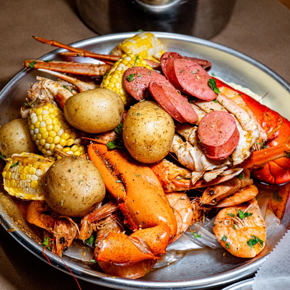 Boiling Boys - Seafood Boil - Cajun/Creole Near Me - Palisades Park, New Jersey Boiling Boys - Seafood Boil - Cajun/Creole Near Me - Palisades Park, New Jersey