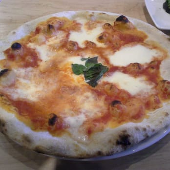 Fred's Bar & Grill - Margherita pizza - Sports Bars Near Me - Mississauga, Ontario