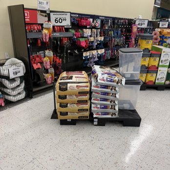 Petco - Pet Stores Near Me - Santa Ana, California Petco - Pet Stores Near Me - Santa Ana, California