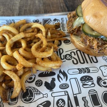 Swine & Sons - Chicken sandwich and fries - Burgers Near Me - Las Vegas, Nevada